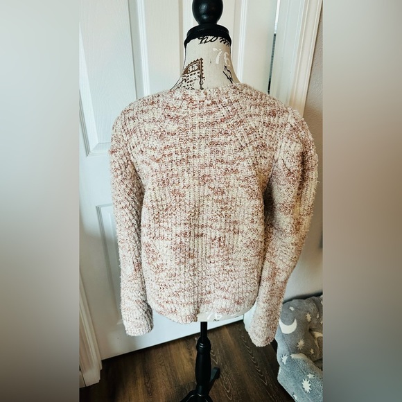 Women's V-Neck Pullover Sweater - Blush Pink - Picture 5 of 6